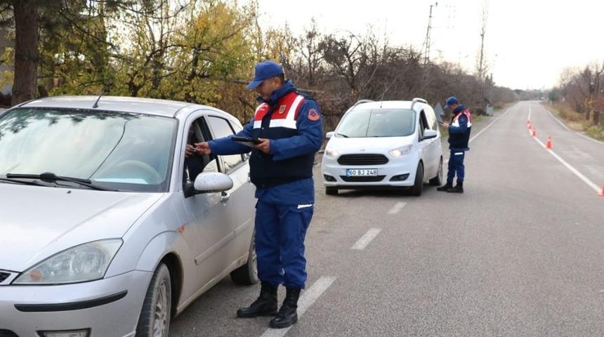 Tokat&rsquo;ta "huzurlu Parklar ve Okul &Ouml;nleri Uygulaması&rdquo; yapıldı