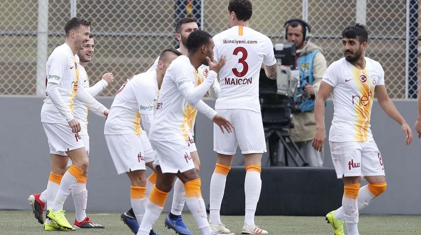 Galatasaray, Keçiörengücü ile oynadığı maçın zeminine isyan etti!