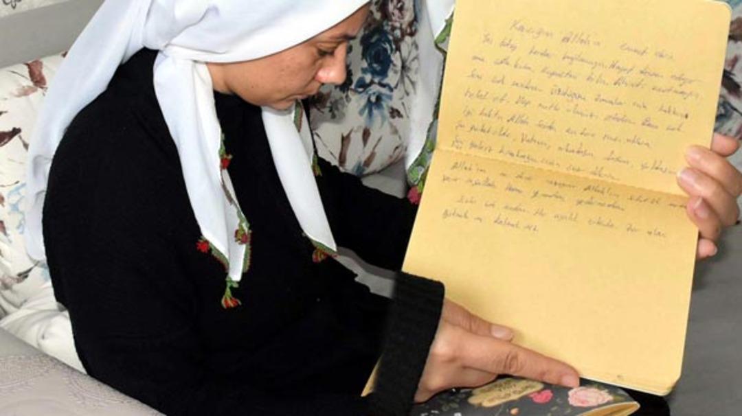 Kocasını g&ouml;md&uuml; eve geldi! Bulduğu notları okuyunca şaşkına d&ouml;nd&uuml;