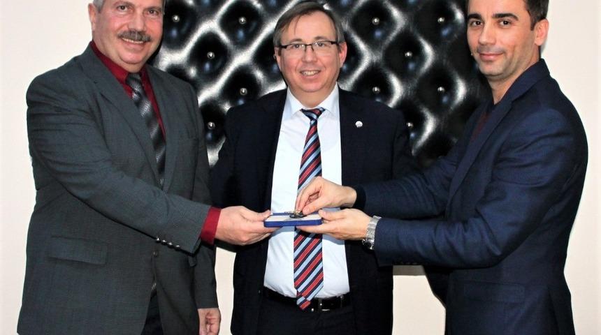 TÜ Sağlık Hizmetleri Meslek Yüksekokulunda devir teslim töreni