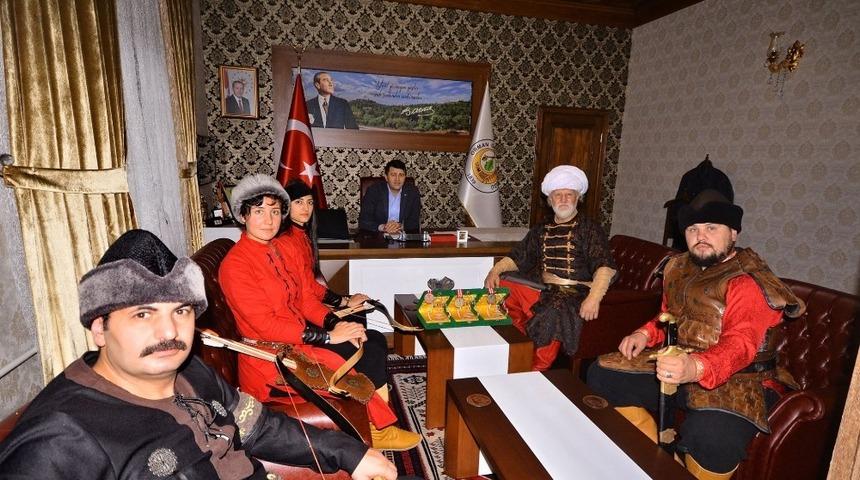 Atlı ok&ccedil;ulardan Orman B&ouml;lge M&uuml;d&uuml;rl&uuml;ğ&uuml;&rsquo;ne ziyaret