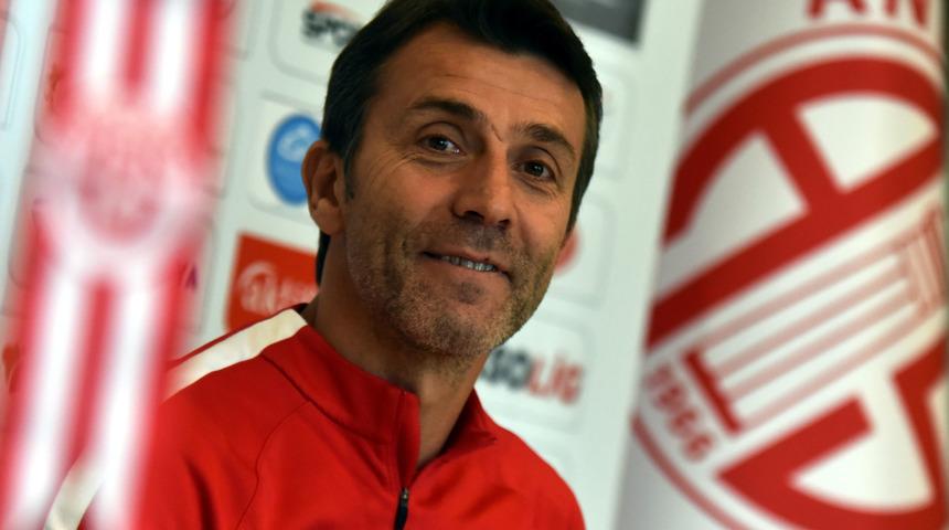 Bülent Korkmaz: Transfer yapılırsa yapılır, yapılmazsa oturur konuşuruz