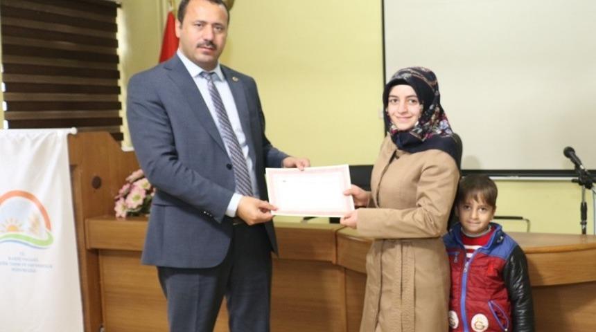 Elazığ&rsquo;da gen&ccedil; &ccedil;ift&ccedil;ilere eğitim verildi