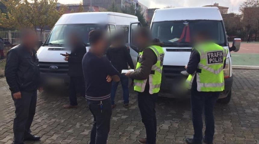 Mardin&rsquo;de iş yerleri, okul &ccedil;evreleri ve parklar denetlendi