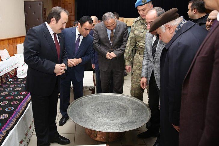 Vali Ali Hamza Pehlivan, “Sandıktan Yansıyan Mazi” sergisi açılışına katıldı G3