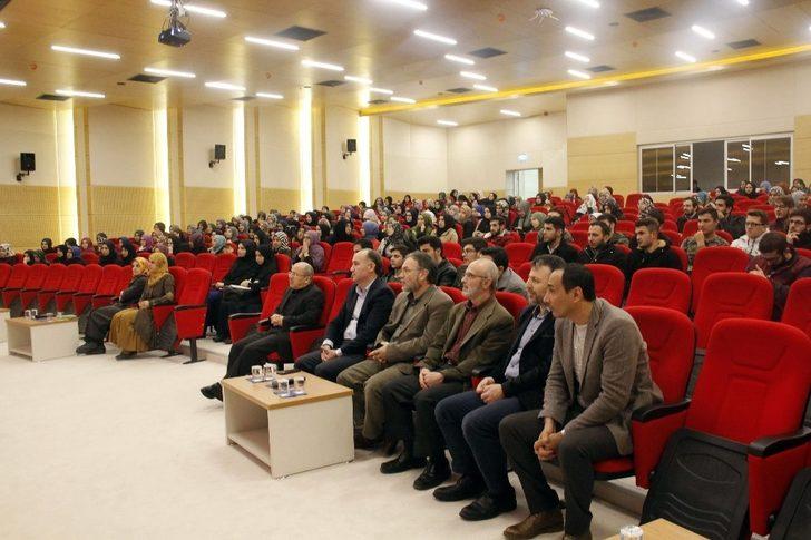 SAÜ’ de “Malezya’da İslami Eğitim ve Müslümanlar” konferans düzenlendi G2