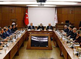 Bakan Selçuk'tan  asgari ücret açıklaması