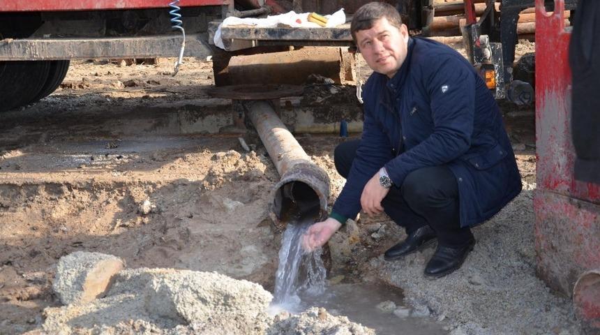 G&ouml;me&ccedil;&rsquo;te termal sevinci