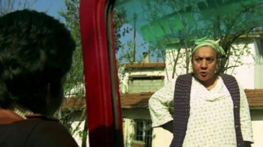 Yeşil&ccedil;am filmlerinde g&ouml;zden ka&ccedil;an 10 abs&uuml;rt &ccedil;ekim hatası