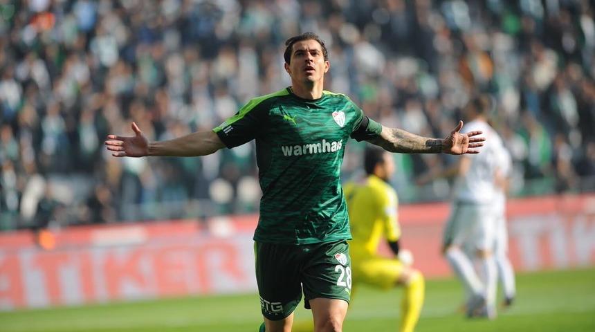 Bogdan Stancu'nun Bursaspor'la sözleşmesini feshettiği ortaya çıktı