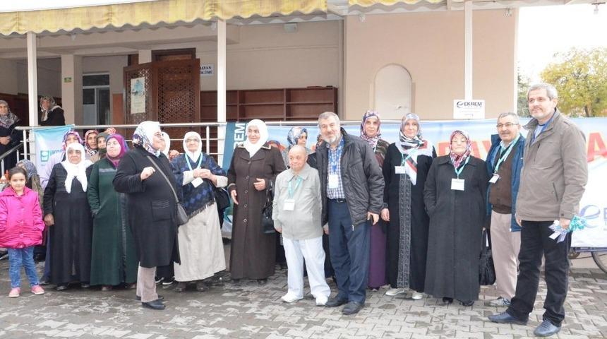 Engelli gencin umre hayali ger&ccedil;ek oldu