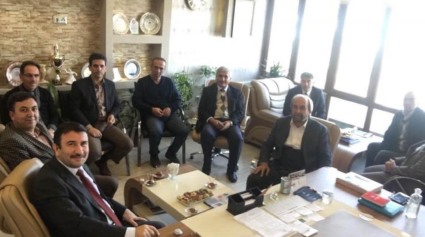 Vali Yardımcısı Mustafa &Ccedil;ek Eğitim Bir Sen&rsquo;i ziyaret etti