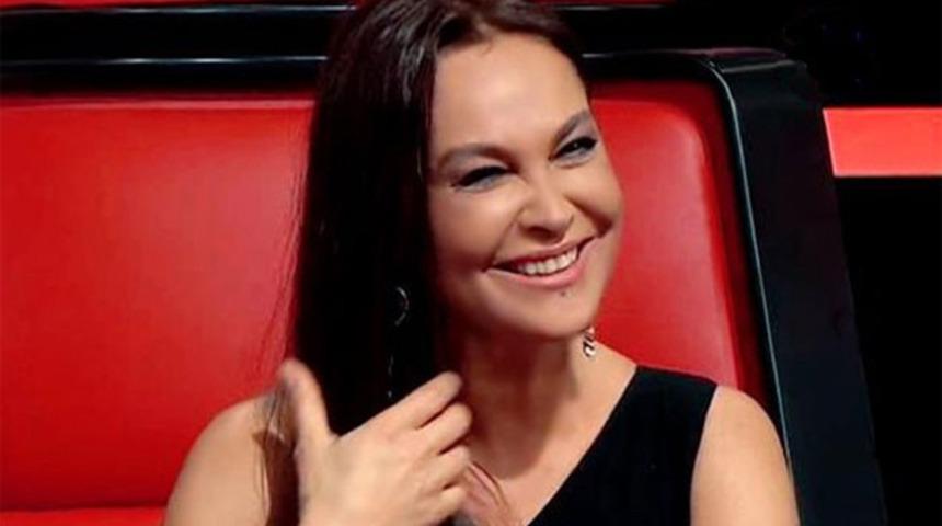  Hülya Avşar ekrana dönecek mi? 