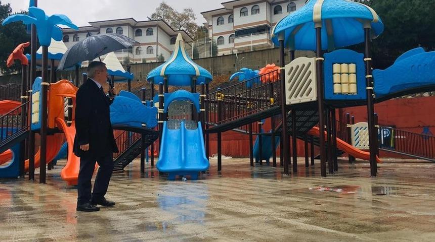 Belediye Başkanı Yılmaz, &rsquo;Engelsiz Park&rsquo;ı inceledi