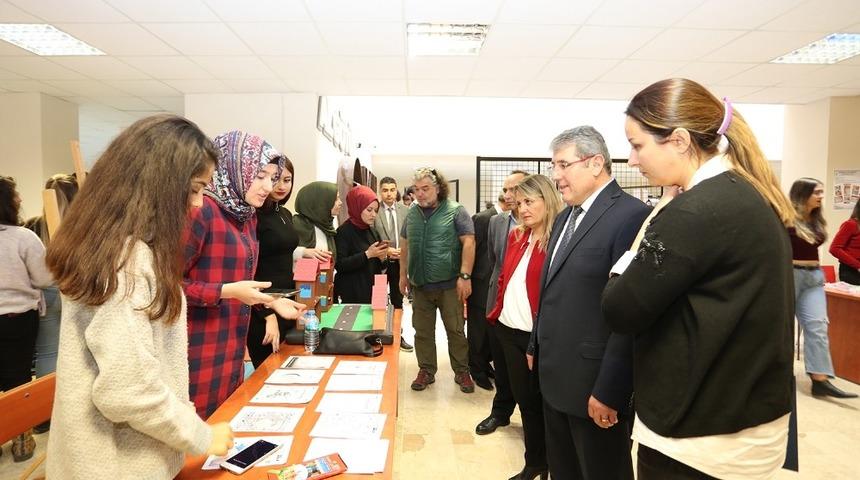 PAÜ’de ‘Materyal Dersi Sergisi’ 140 projeyle açıldı