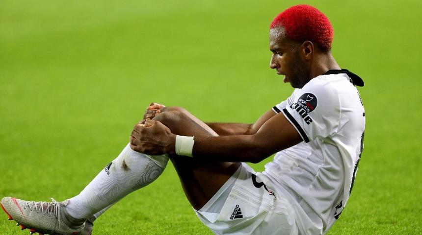 Beşiktaş Ryan Babel'e ihtar cezası verdi!