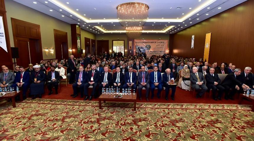 &lsquo;5. Niyazi Mısri El-Malati&rsquo; sempozyumu Malatya&rsquo;da başladı