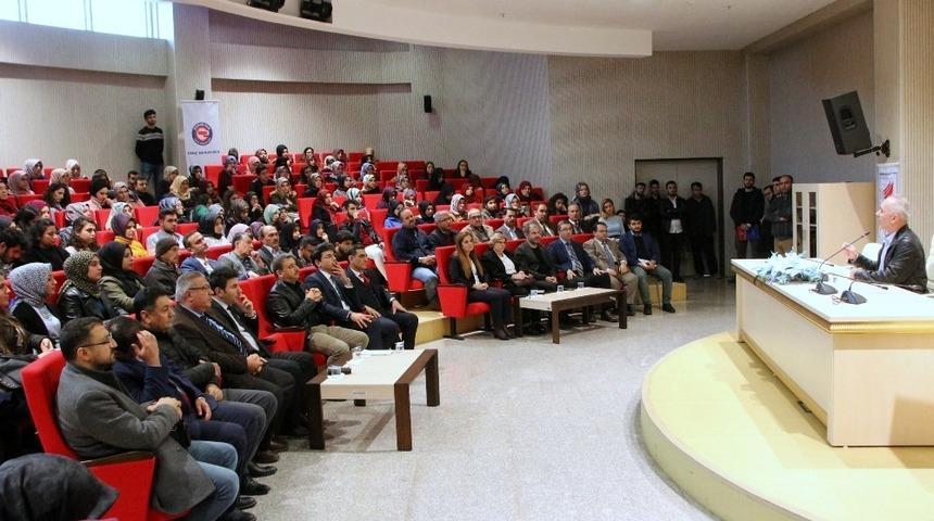 Kiliste &ldquo;Diriliş &Ccedil;ağrısı ve Sezai Karako&ccedil;&rdquo; konferansı
