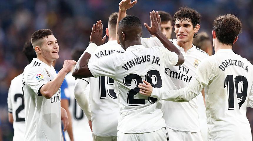 Real Madrid 6 - 1 Melilla (İspanya Kral Kupası)