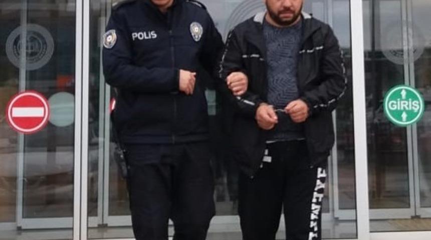 89 su&ccedil;tan aranan şahıs Sakarya&rsquo;da yakalandı
