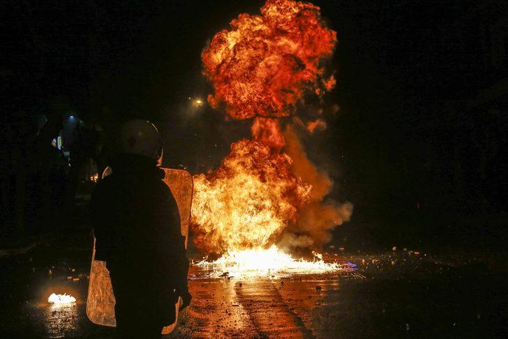 Yunanistan'daki Aleksandros Grigoropulos'u anma eylemlerinde olaylar çıktı G3