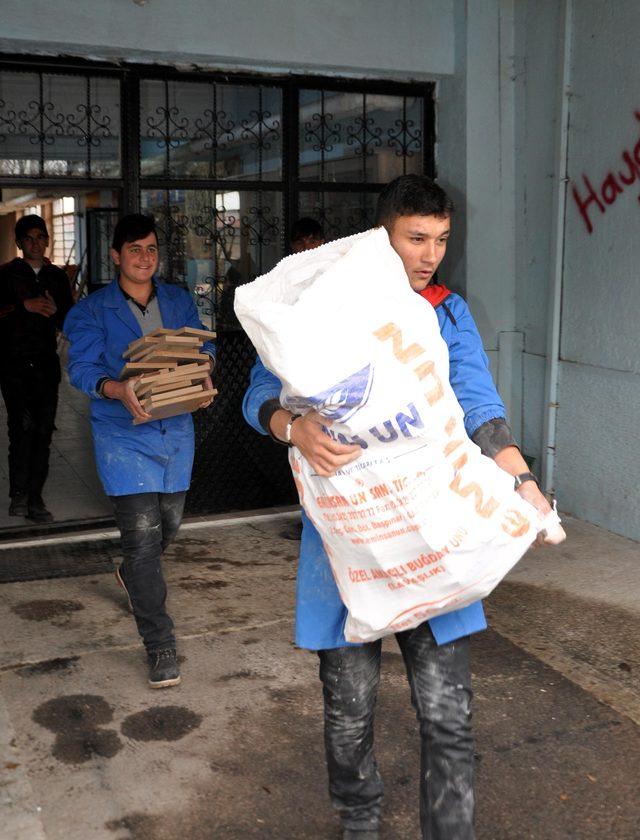 Meslek liselilerden ısıtan destek