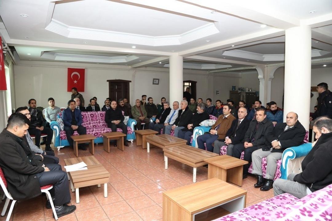 Başkale&rsquo;de şehitler i&ccedil;in Mevlid-i Şerif okutuldu