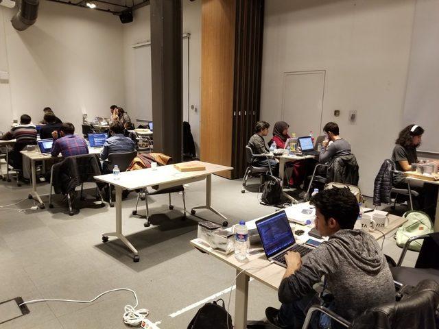 AGÜ’de Mobil Hackathon Yarışması