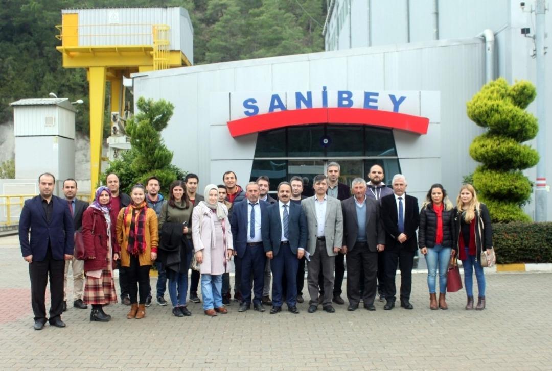 Aladağ&rsquo;da g&ouml;revli &ouml;ğretmenler sanibey barajı ve HES&rsquo;te