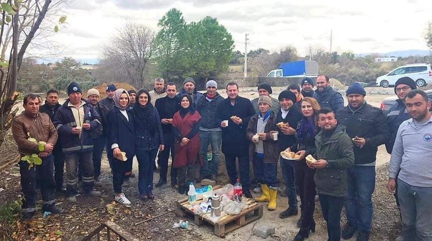 Başkan Soylu&rsquo;dan soğuk havada sıcak sohbet
