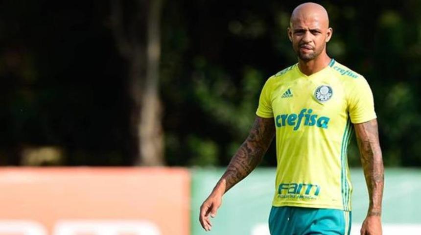 Felipe Melo resmen a&ccedil;ıkladı