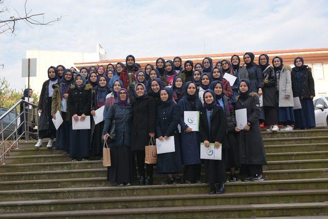 Liseli Öğrencilerden Düzce Üniversitesi’ne ziyaret