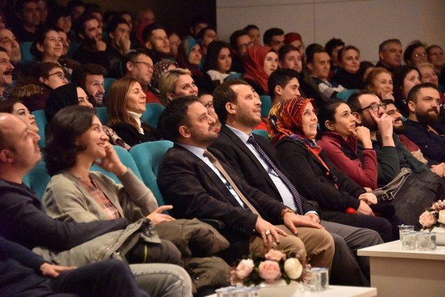 Boz&uuml;y&uuml;k&rsquo;te &ldquo;Son &Ccedil;ıkış&rdquo; sahnelendi 2