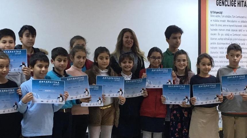 GKV&rsquo;lilerin Resimleri Antarktika&rsquo;da Sergilenecek