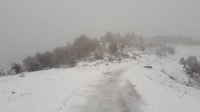 Akdağ’da kar kalınlığı 10 santimetreye ulaştı