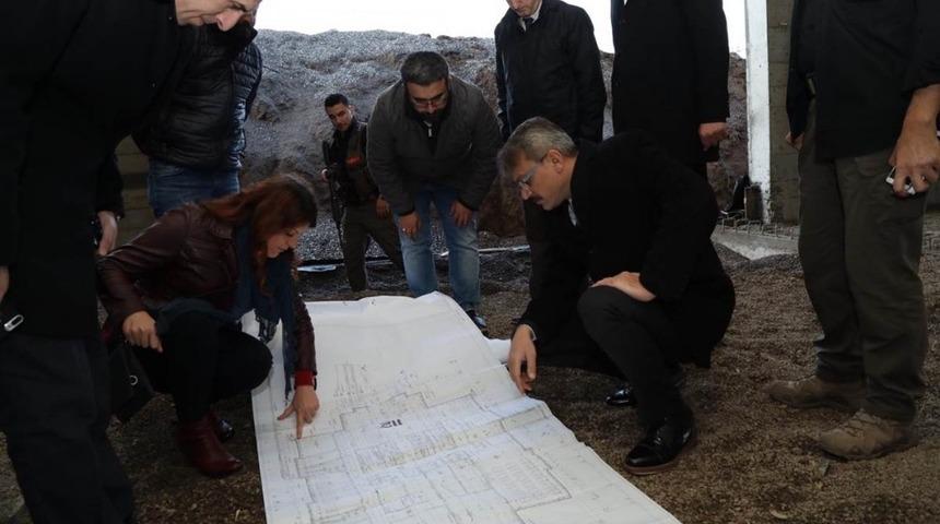 Vali Ekinci, 2 projeyi yerinde inceledi