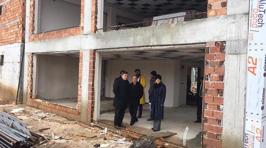 Pazaryeri Gen&ccedil;lik Merkezi inşaatı devam ediyor