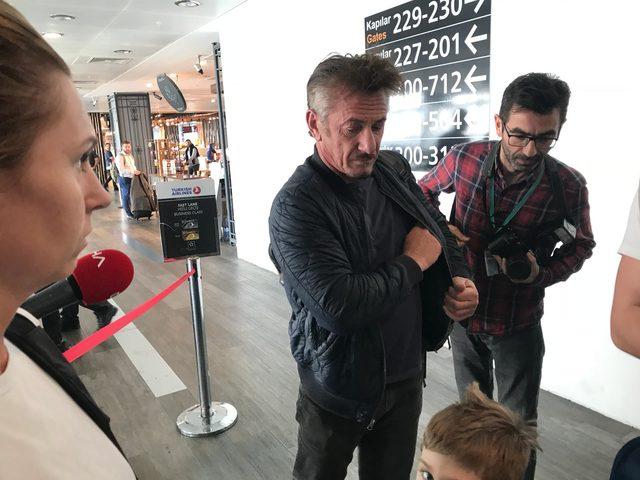 Sean Penn Türkiye'den ayrıldı