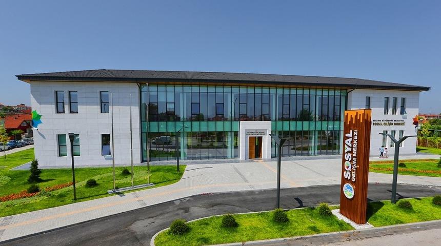 Aile Danışma Birimi hizmetlerini s&uuml;rd&uuml;r&uuml;yor