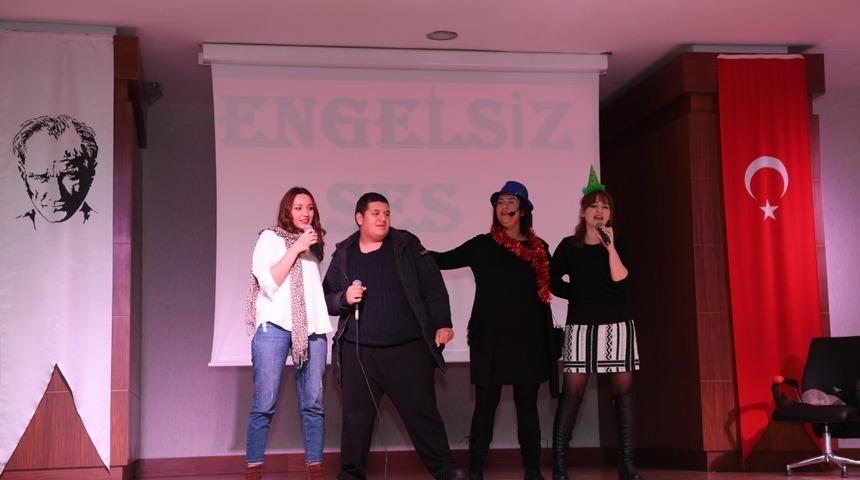 Minik &ouml;ğrencilerden &ldquo;Engelsiz Ses T&uuml;rkiye&rdquo; etkinliği