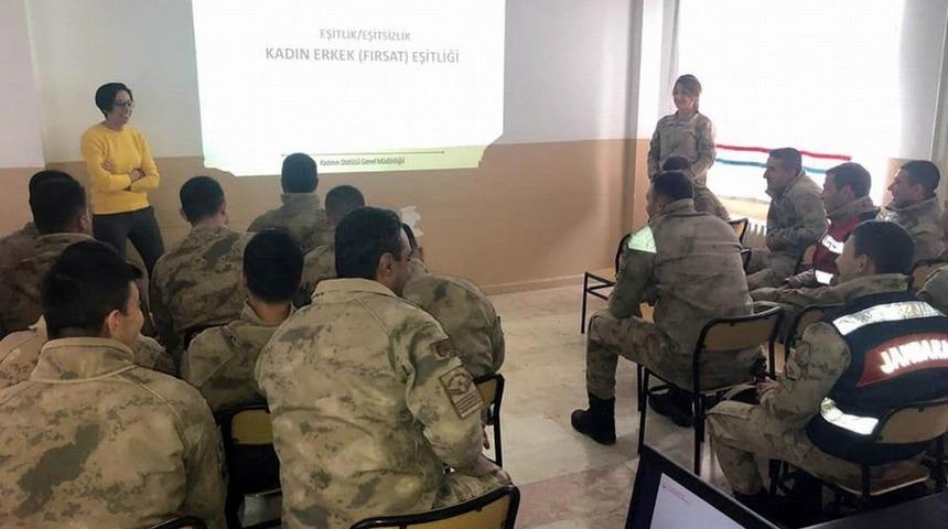 Kadına Y&ouml;nelik Şiddetle M&uuml;cadele Seminerleri devam ediyor