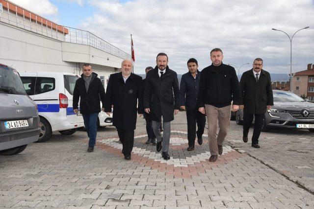 Doğan, “Gece gündüz İzmit için çalışıyoruz”