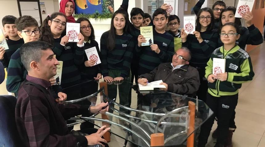 &Ccedil;amlıca Kolejinde imza g&uuml;n&uuml;