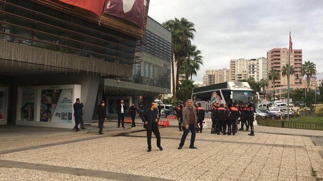 Çukurova Belediyesi'nde zabıta dehşet saçtı: 2 ölü, 1 yaralı (2)- Yeniden