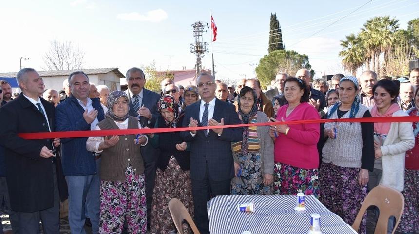 Emirhacılı s&uuml;t toplama merkezi dualarla a&ccedil;ıldı