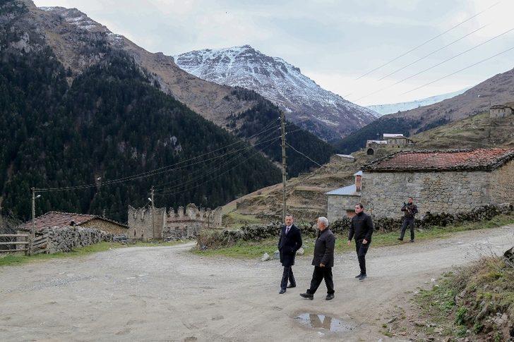 Vali Taşbilek ilk köy gezisini Yağmurdere vadisine gerçekleştirdi G5