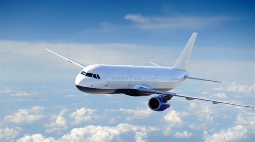 Faciaya ramak kala! 166 yolcunun bulunduğu uçak pistten çıktı!