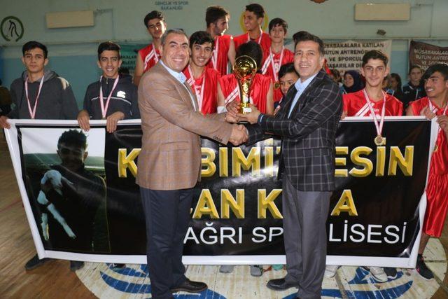 Ağrı’da basketbol coşkusu