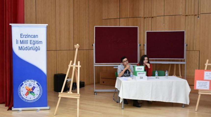 Erzincan’da Liseler Arası Münazara yarışması