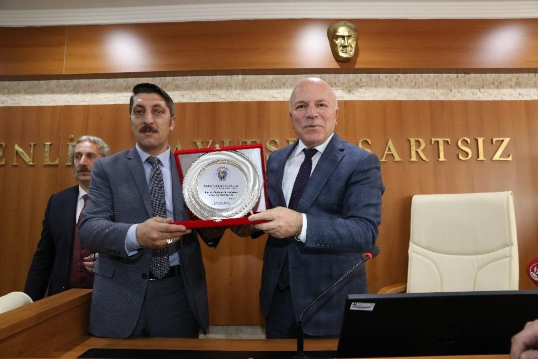 MAGESDER esnafından davul zurnalı hayırlı olsun ziyareti